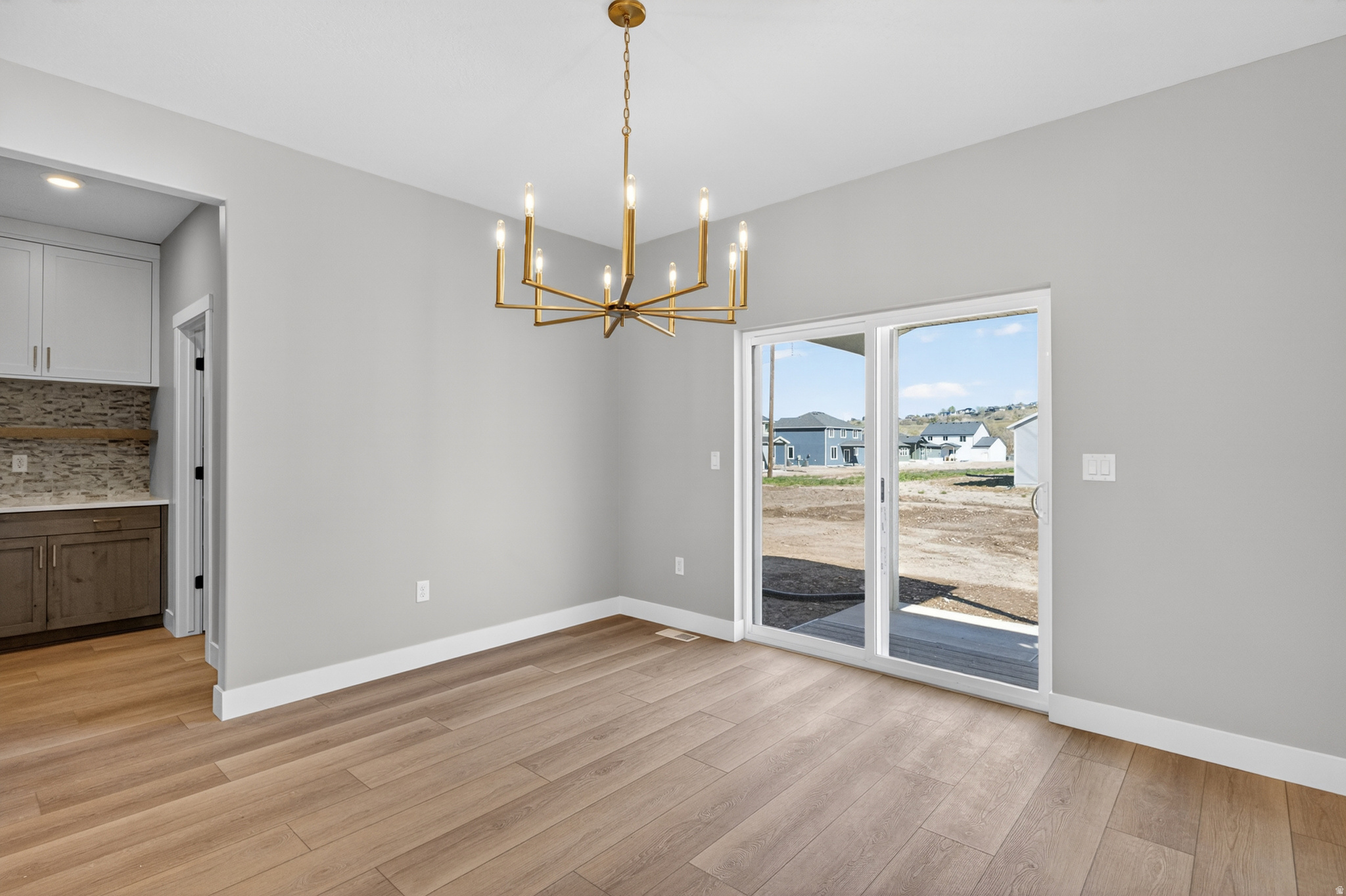 RIVERWOOD - Residential