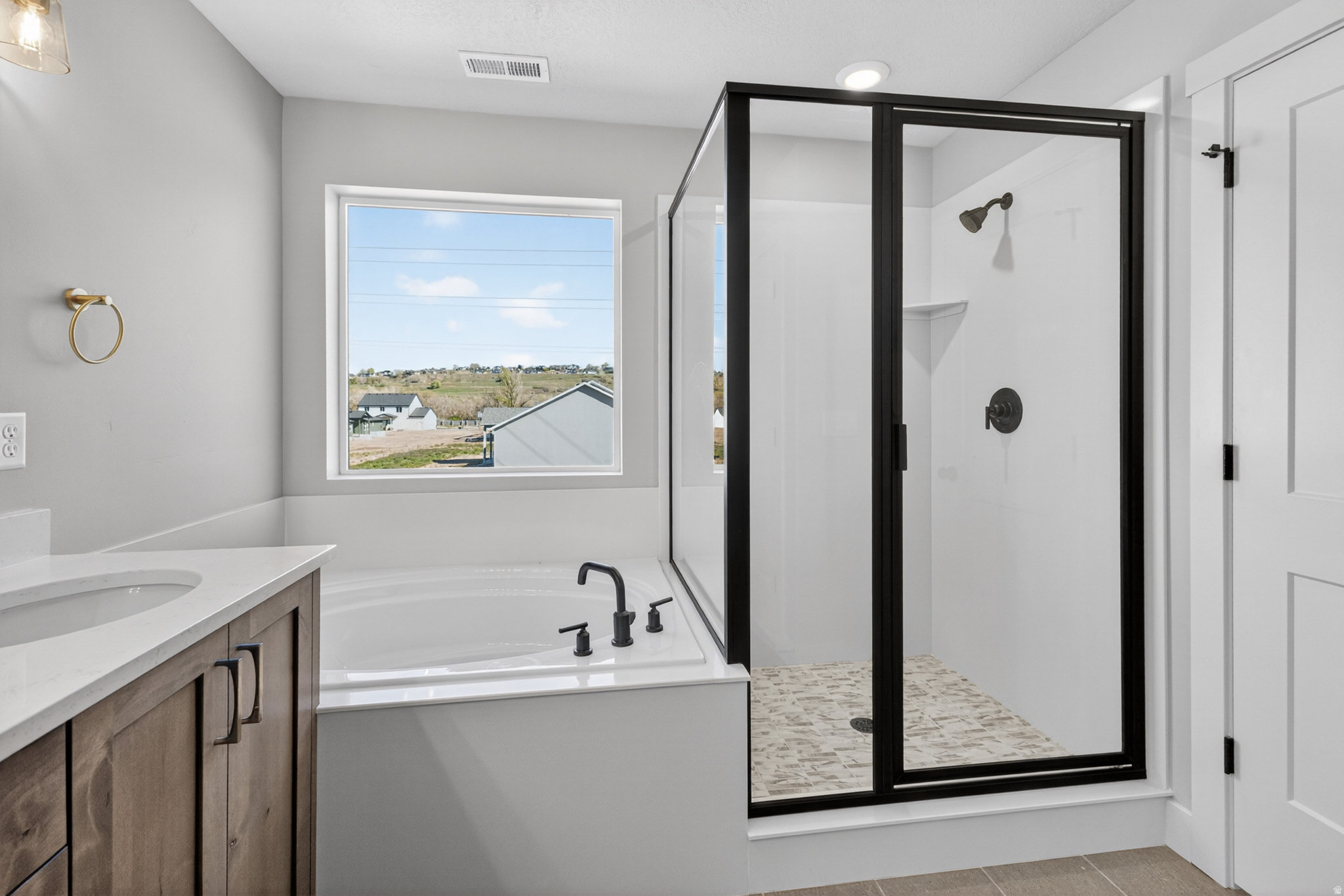 RIVERWOOD - Residential