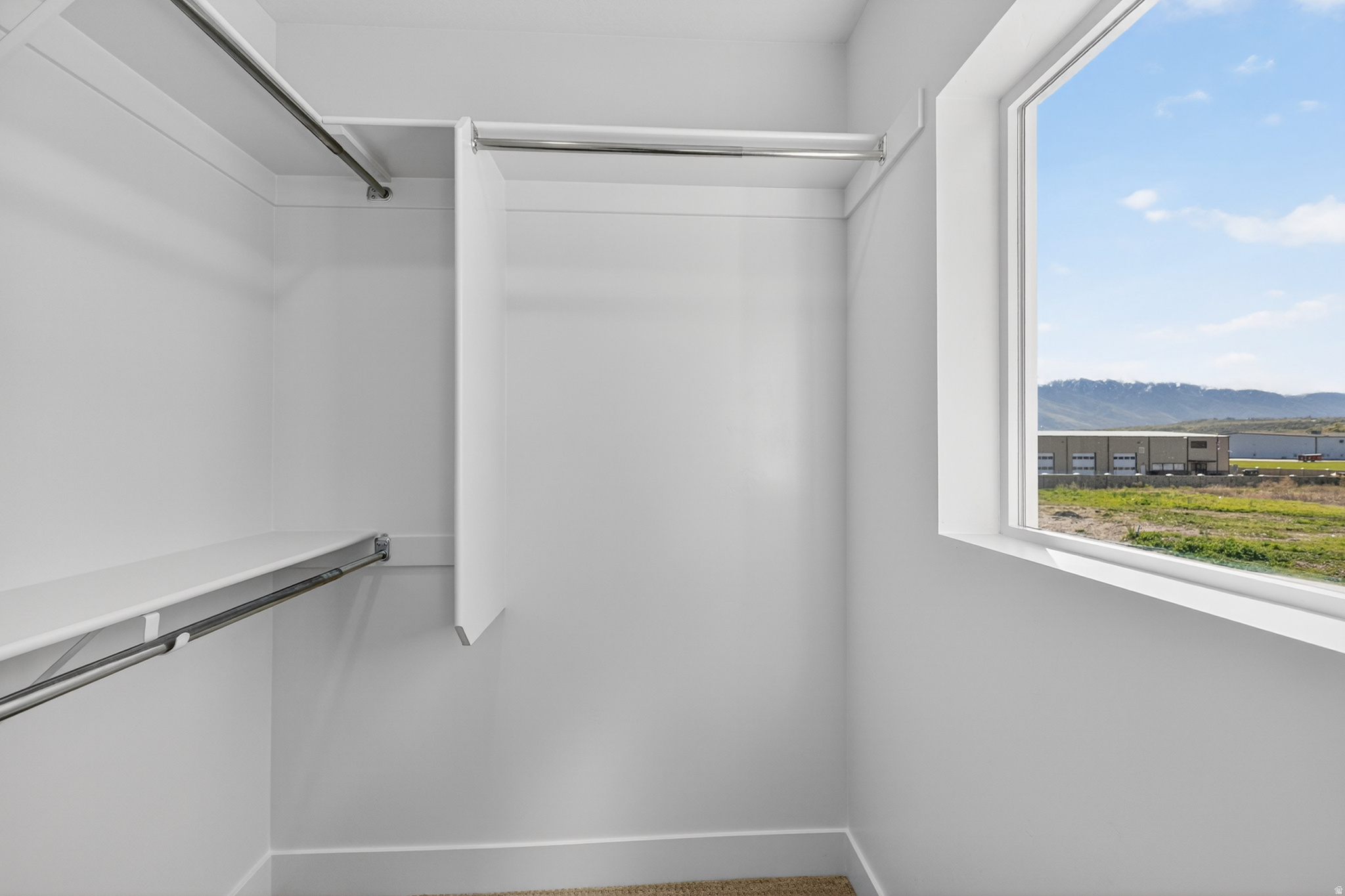 RIVERWOOD - Residential