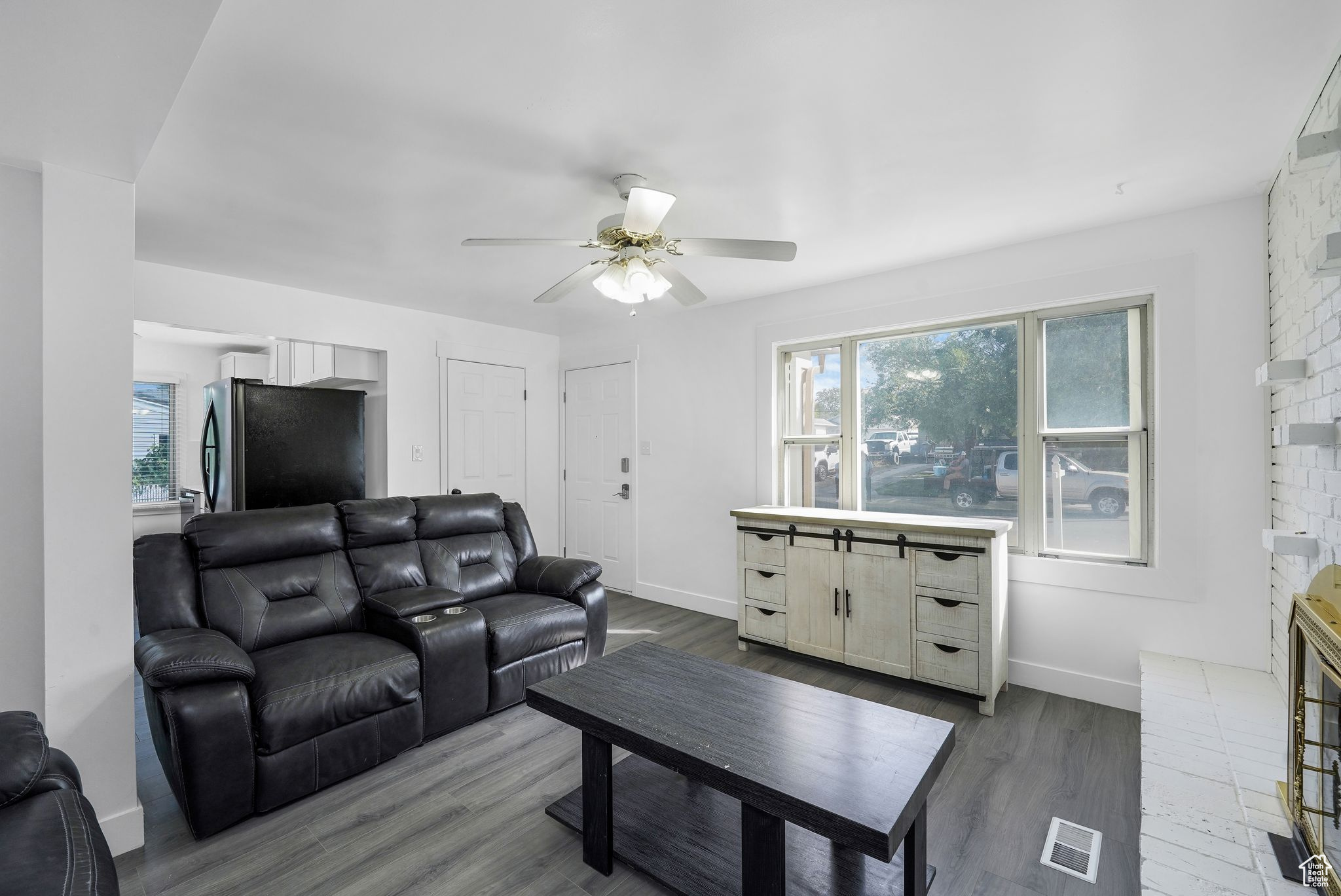 KEARNS TOWNSITE - Residential