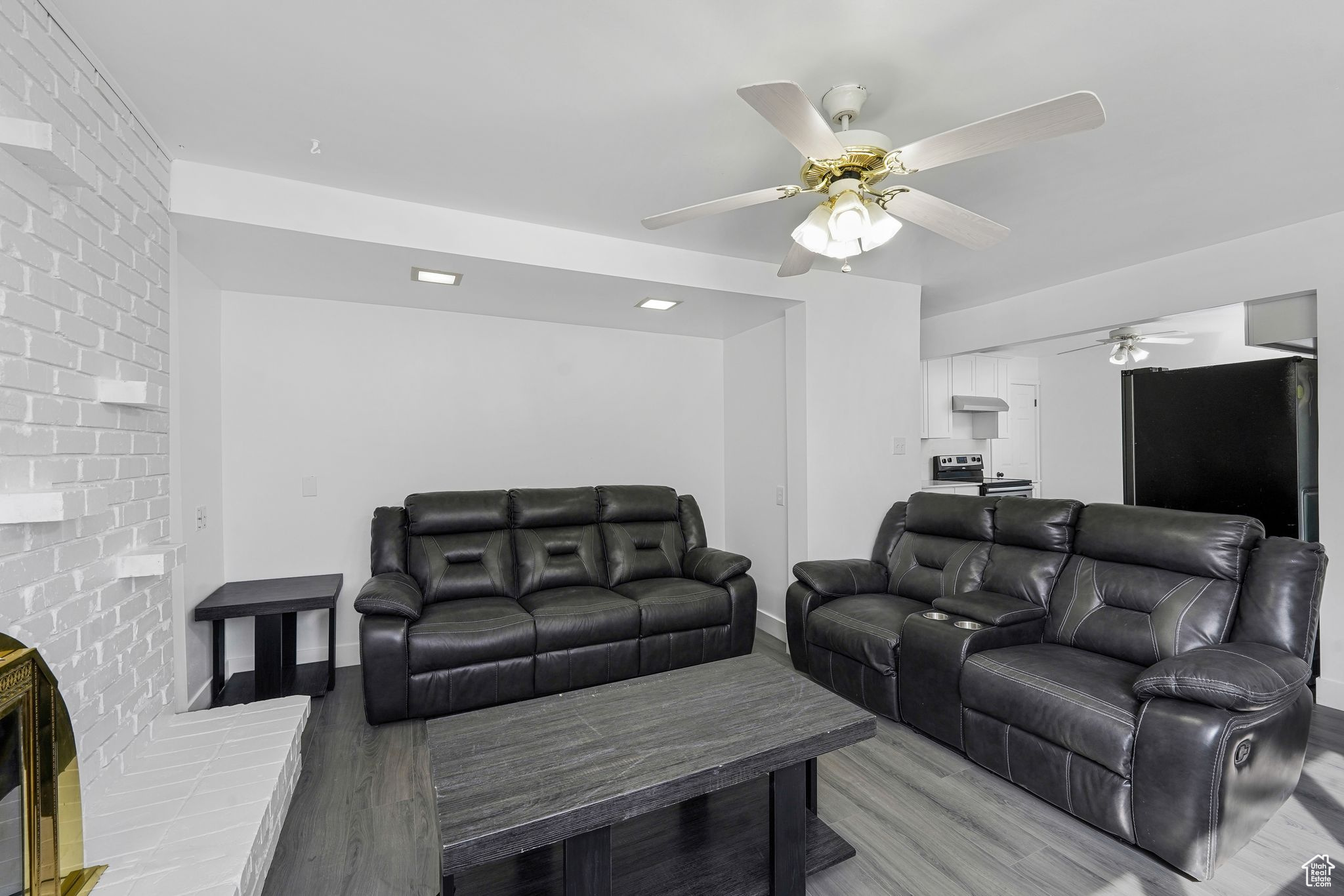 KEARNS TOWNSITE - Residential