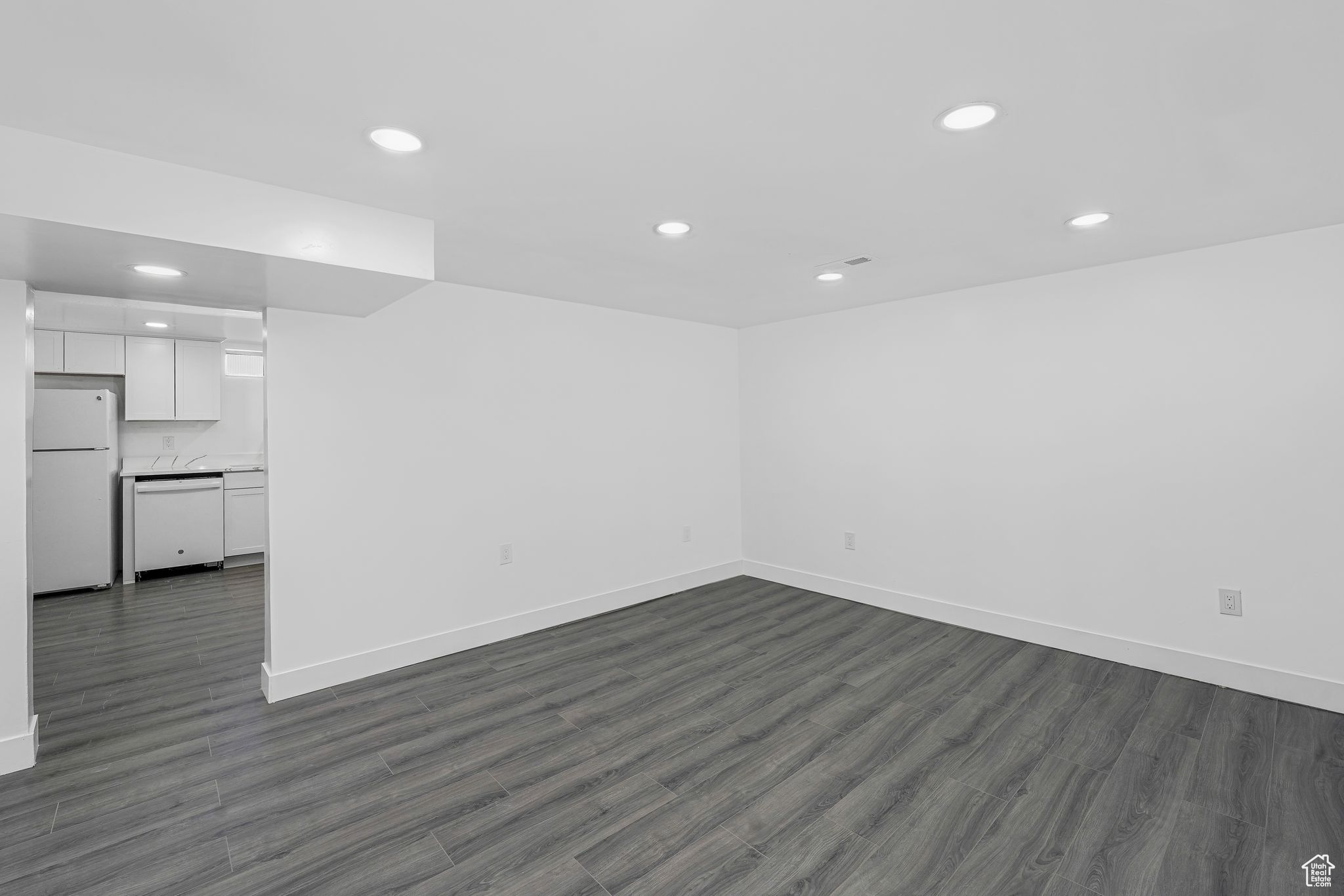 KEARNS TOWNSITE - Residential