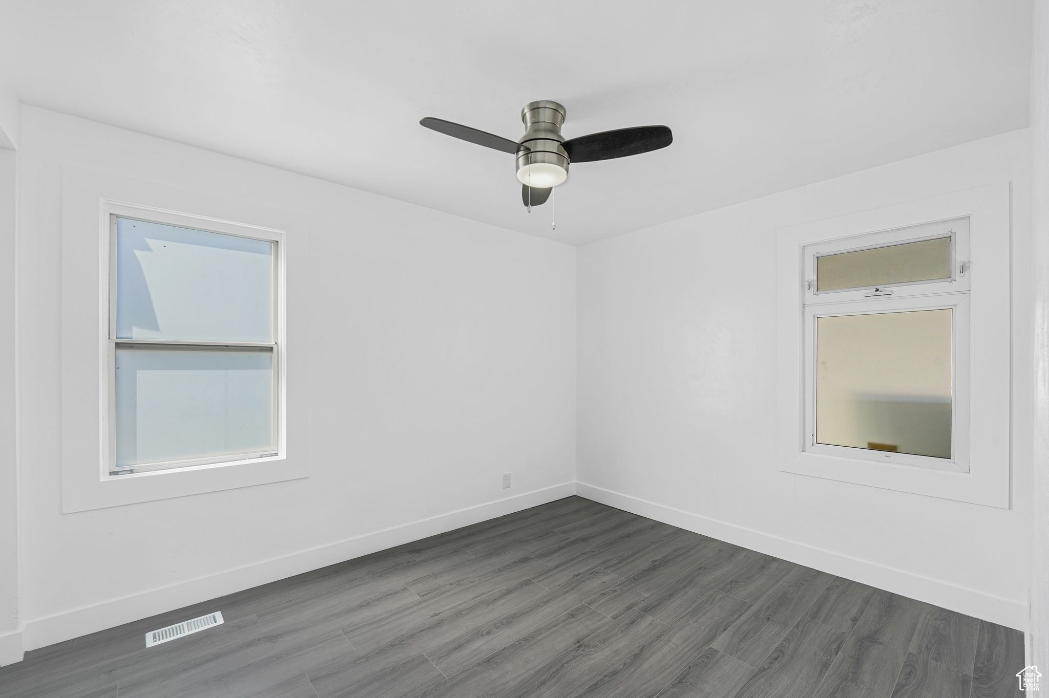 KEARNS TOWNSITE - Residential