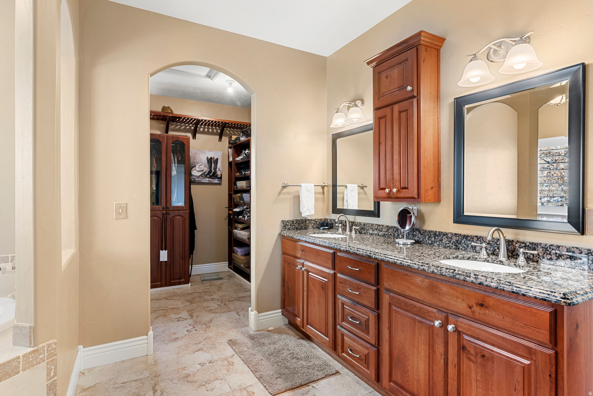 CALLS FORT EST - Residential