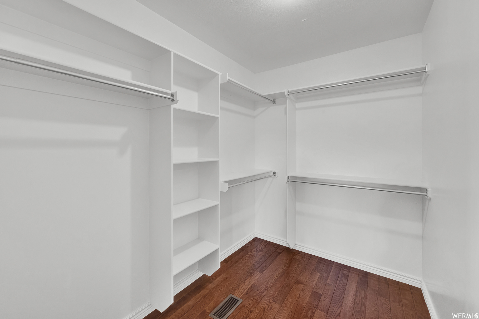 CALLS FORT EST - Residential