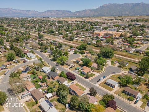Tiny photo for 1131 N 575 W, Clinton, UT 84015 (MLS # 2158075)
