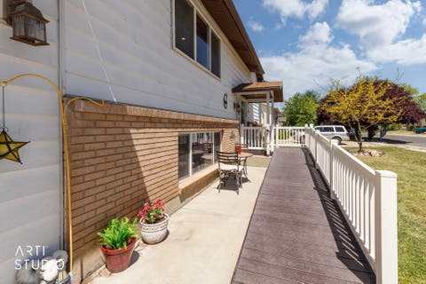 Tiny photo for 1131 N 575 W, Clinton, UT 84015 (MLS # 2158075)
