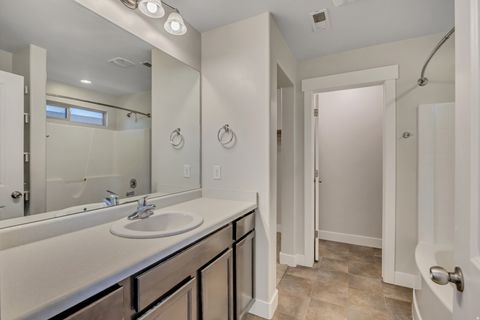 Tiny photo for 5257 W LILY CV, Herriman, UT 84096 (MLS # 2151973)