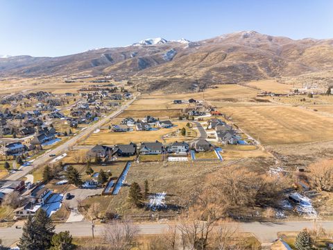 Tiny photo for 806 STRINGTOWN RD #2, Midway, UT 84049 (MLS # 2132588)
