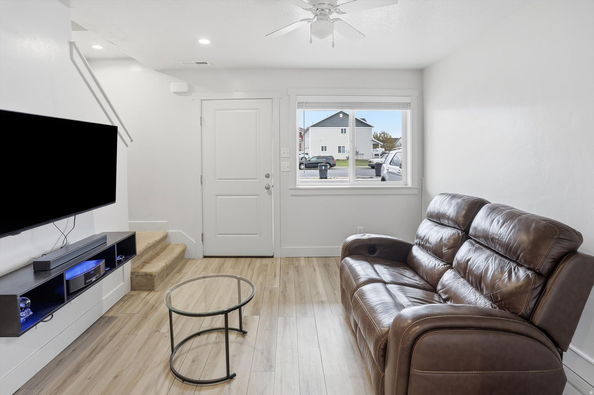 RIVER VALLEY - Residential