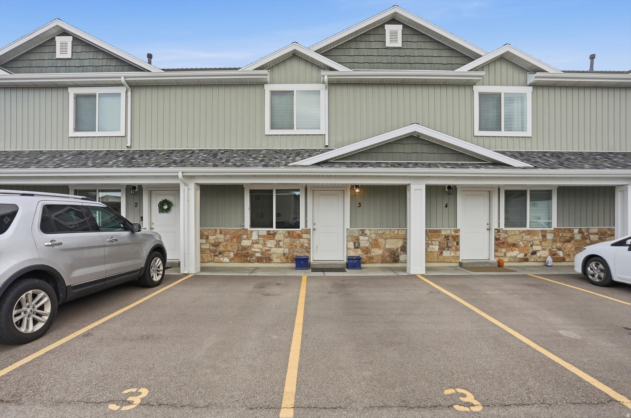 RIVER VALLEY - Residential