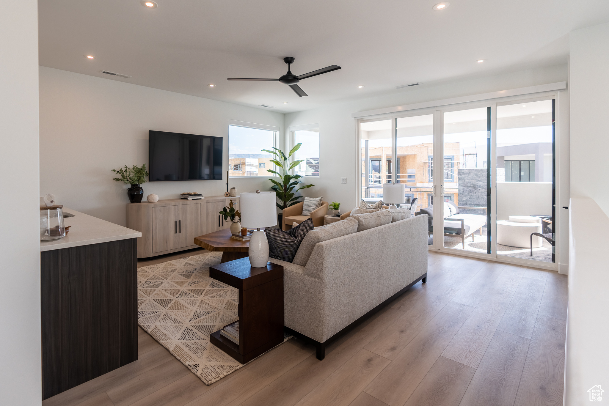 DESERT COLOR RESORT PH 2A 1ST AMD - Residential