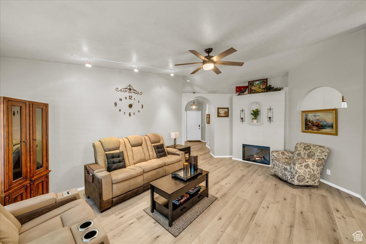 544 S Fiesta Dr, Ivins, Utah image 13