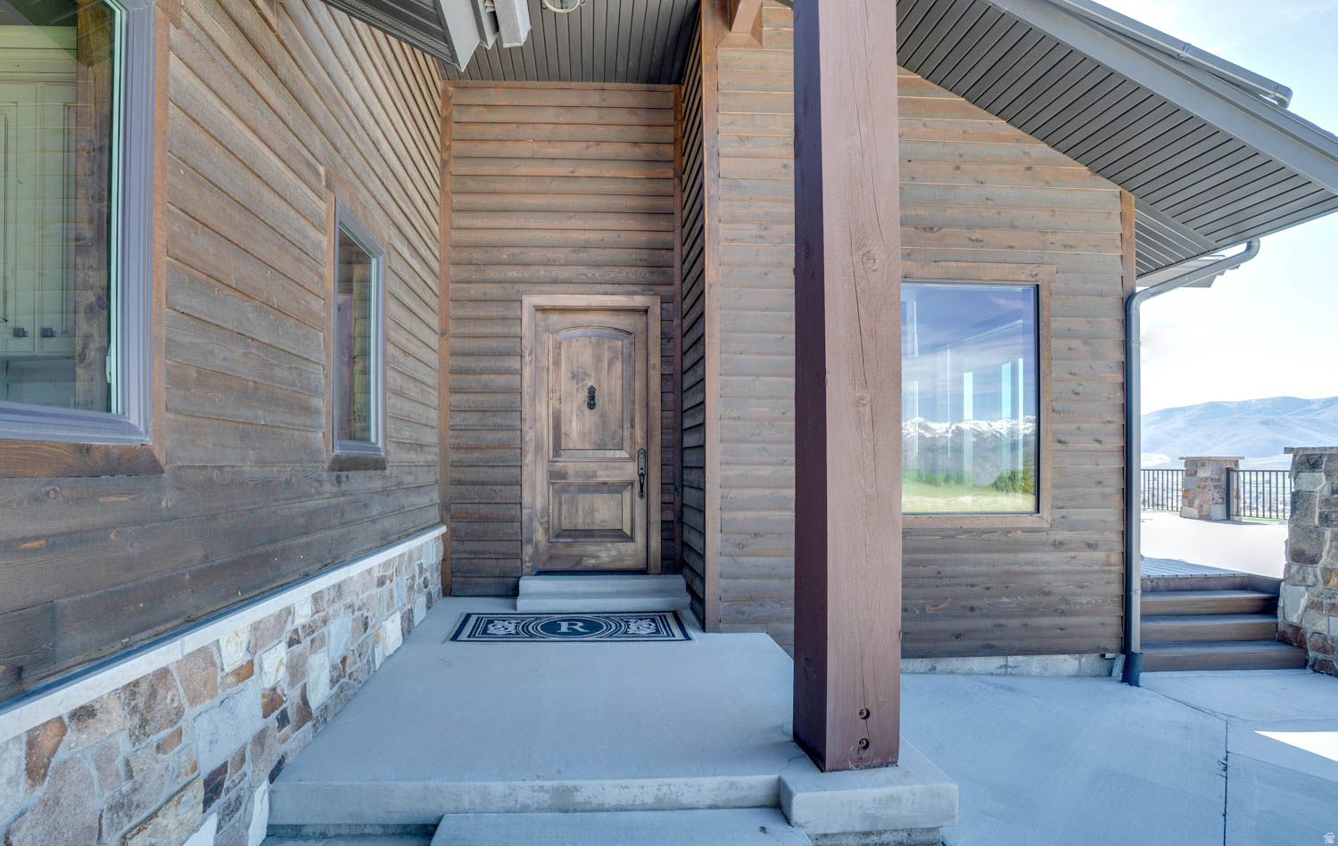 CROSSINGS AT LAKE CR - Residential