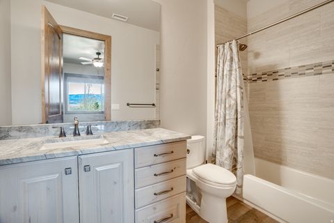 Tiny photo for 3203 E KINGS CREST CT, Heber City, UT 84032 (MLS # 2147656)