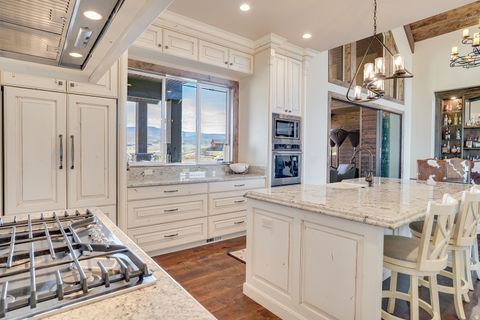 Tiny photo for 3203 E KINGS CREST CT, Heber City, UT 84032 (MLS # 2147656)