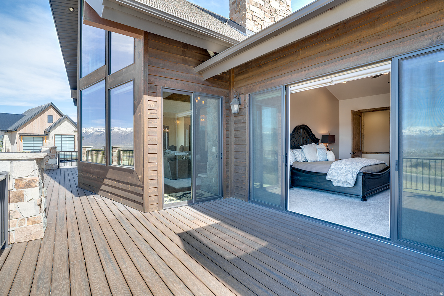 CROSSINGS AT LAKE CR - Residential