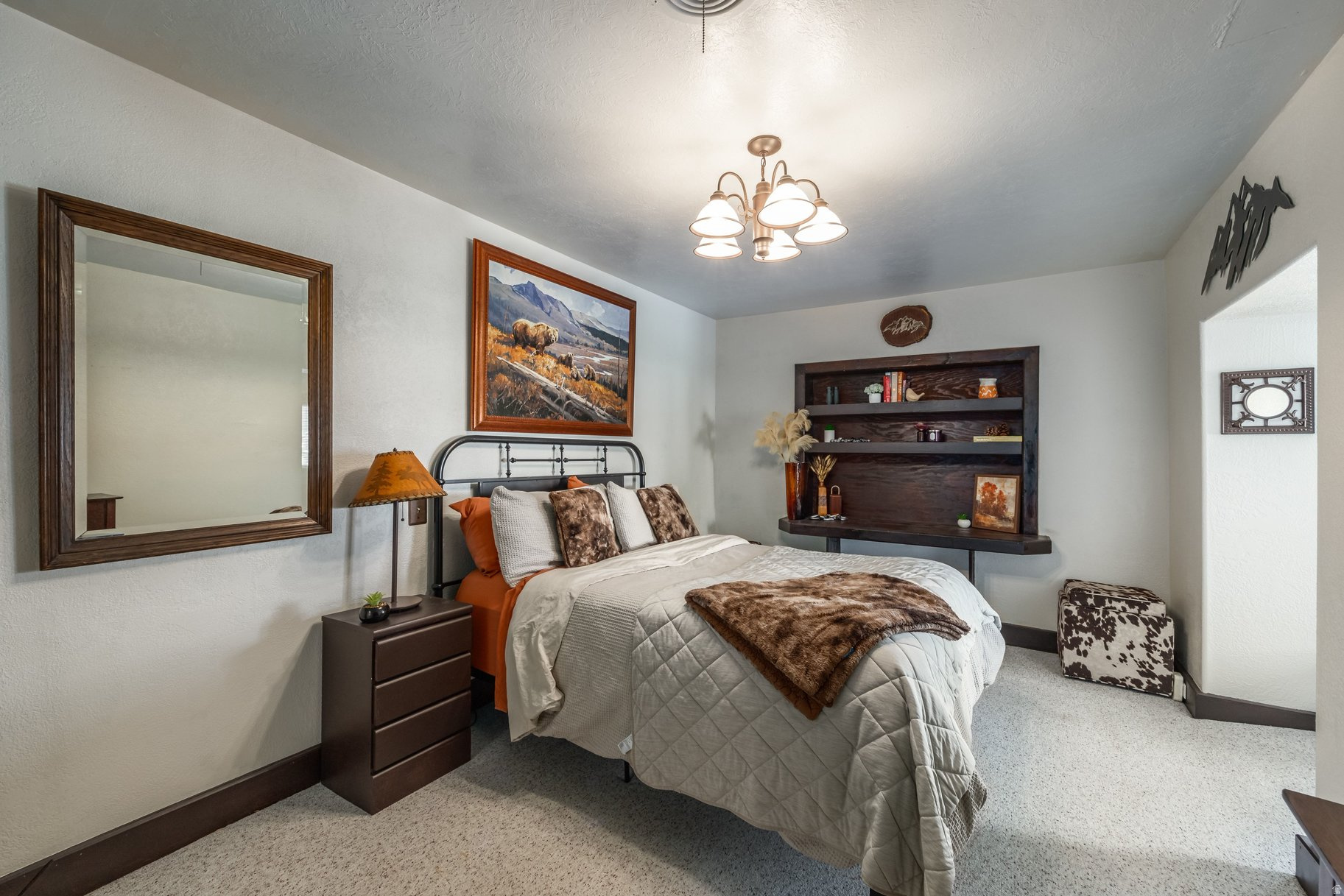 NORTH SUMMIT - Residential