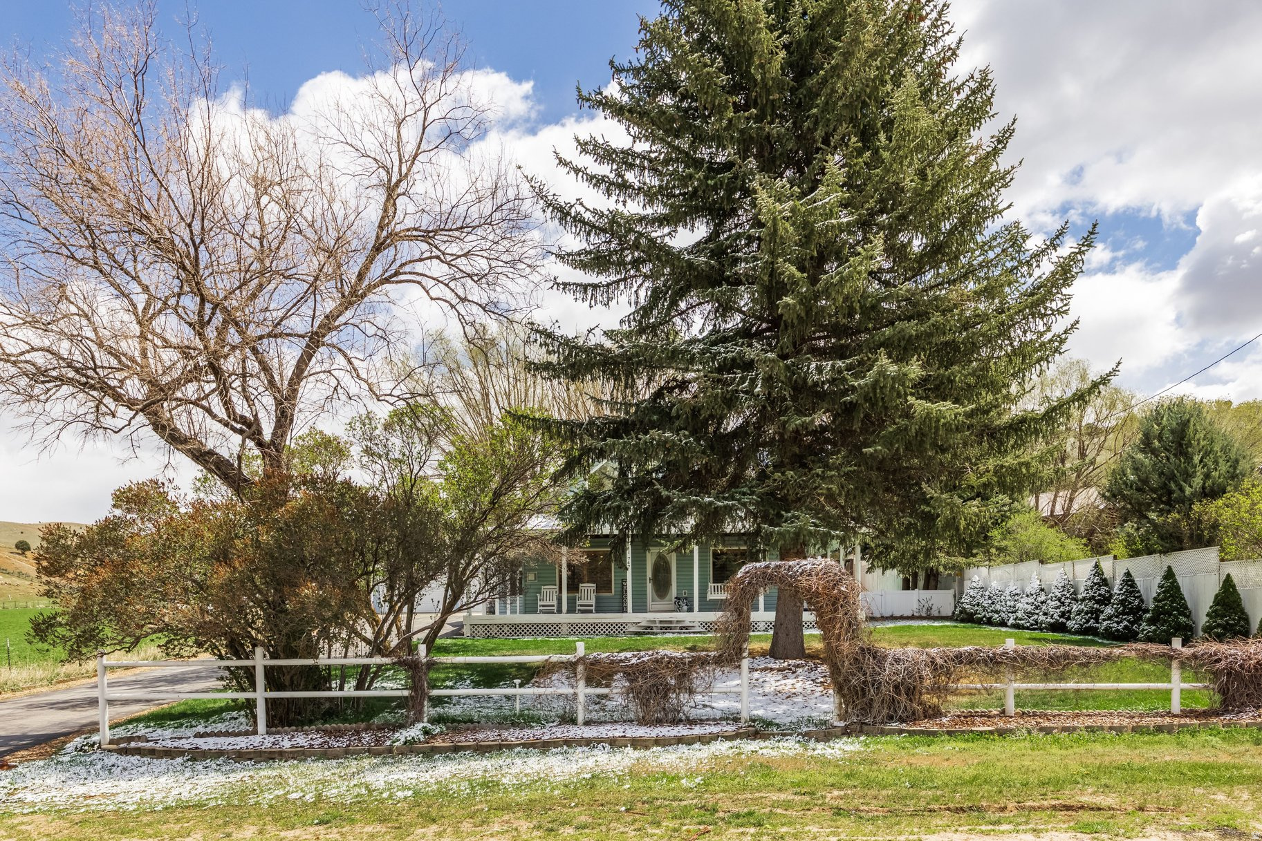 NORTH SUMMIT - Residential