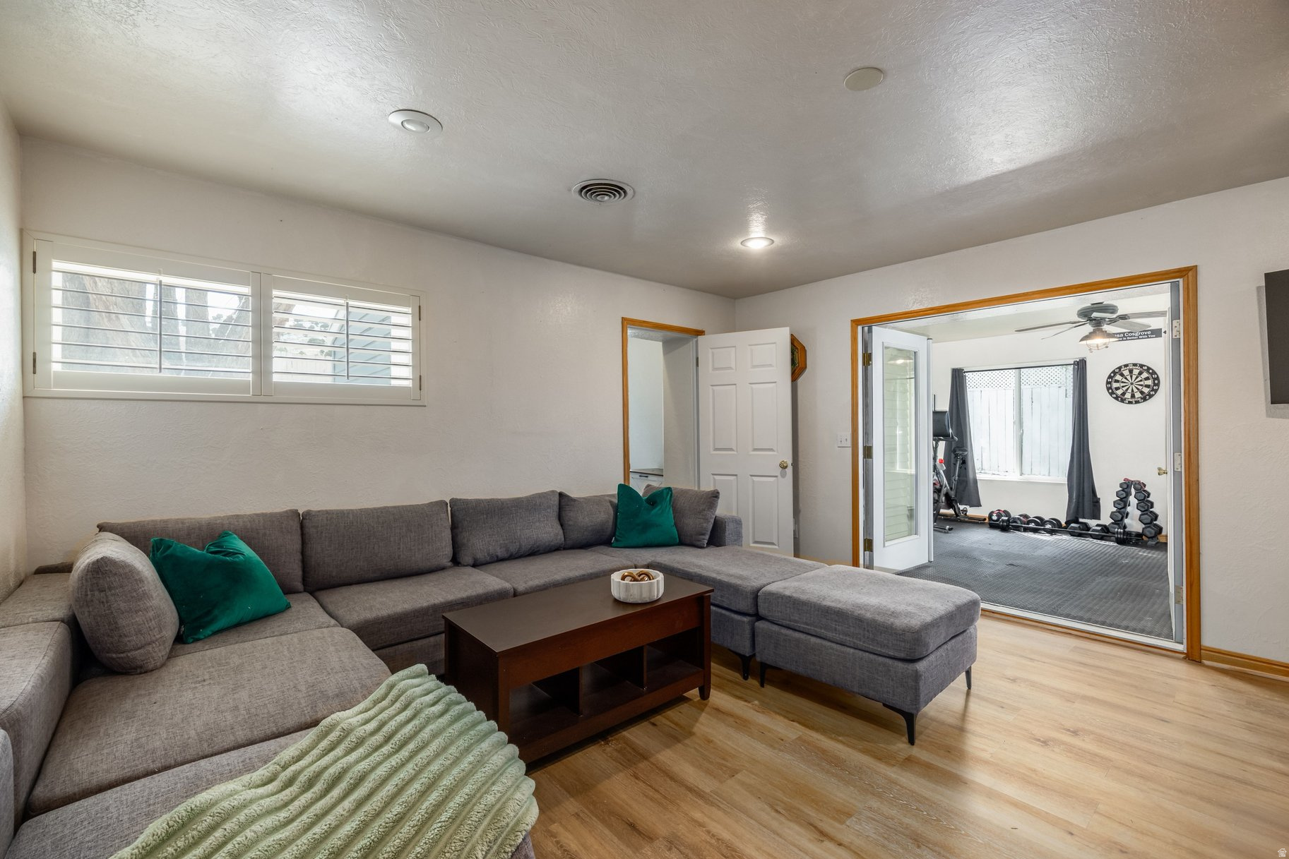 NORTH SUMMIT - Residential