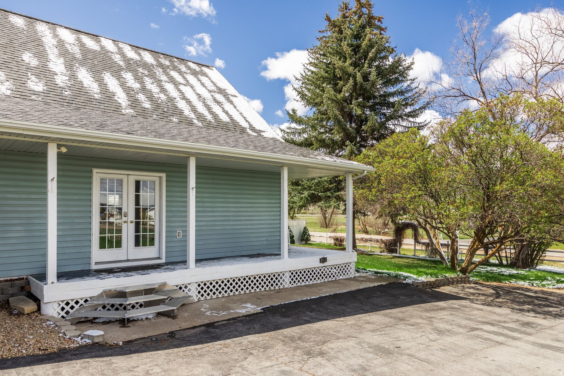 NORTH SUMMIT - Residential