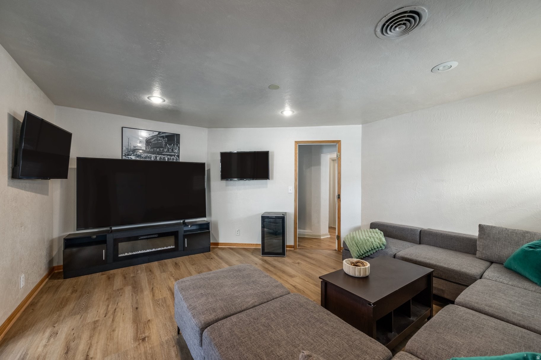 NORTH SUMMIT - Residential