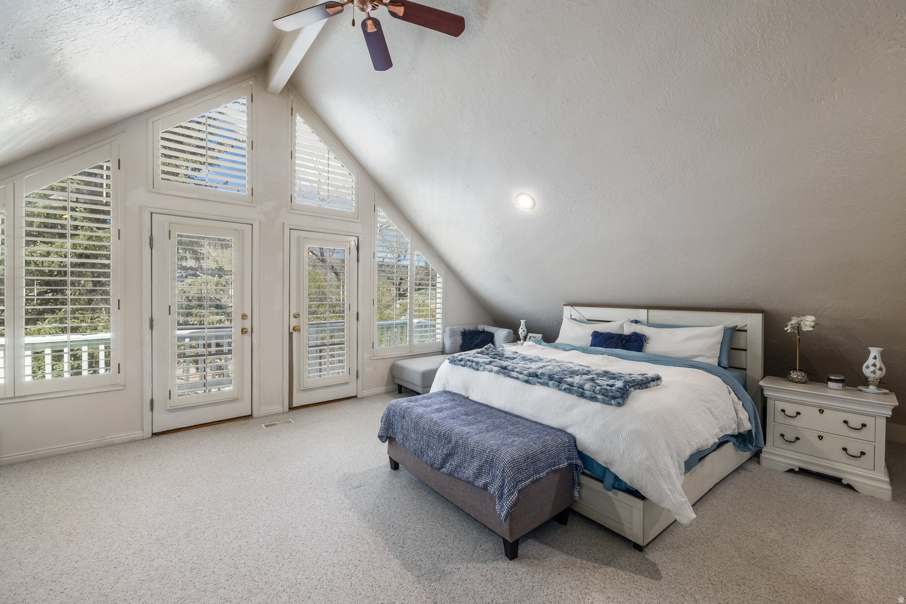 NORTH SUMMIT - Residential