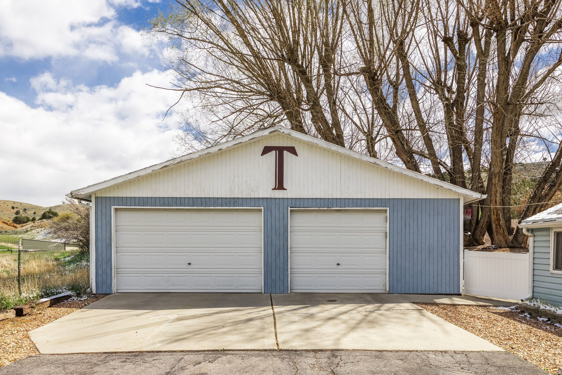 NORTH SUMMIT - Residential