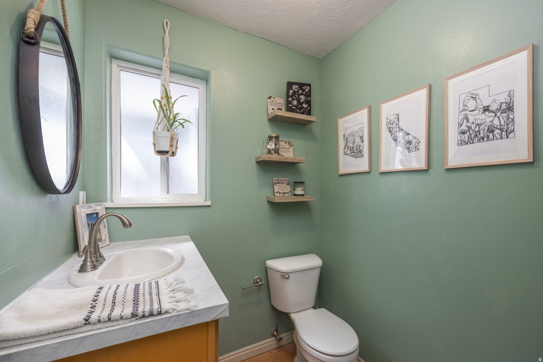 NORTH SUMMIT - Residential