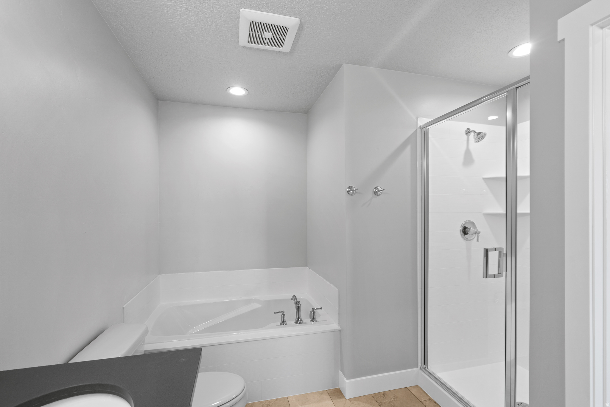 APPLE HOLLOW - Residential