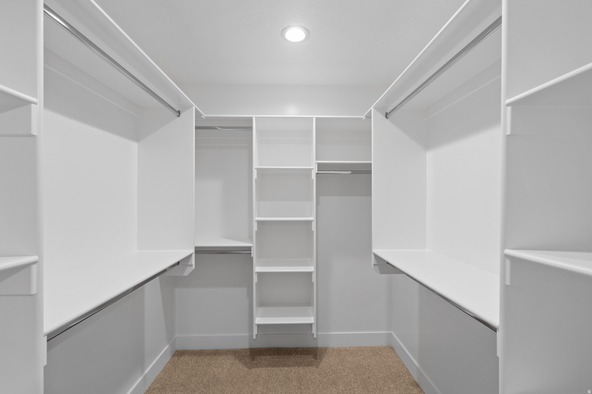 APPLE HOLLOW - Residential