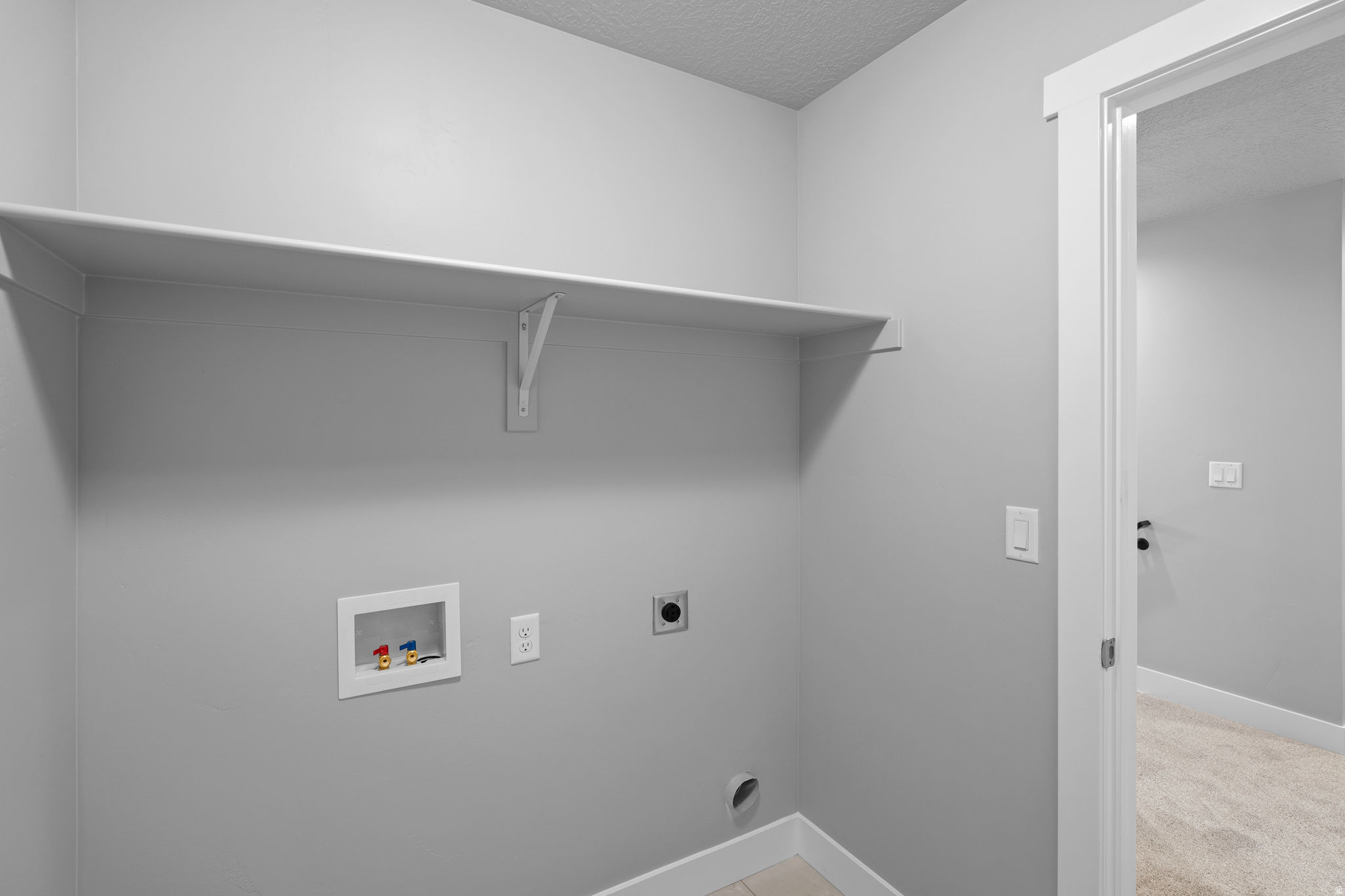 APPLE HOLLOW - Residential