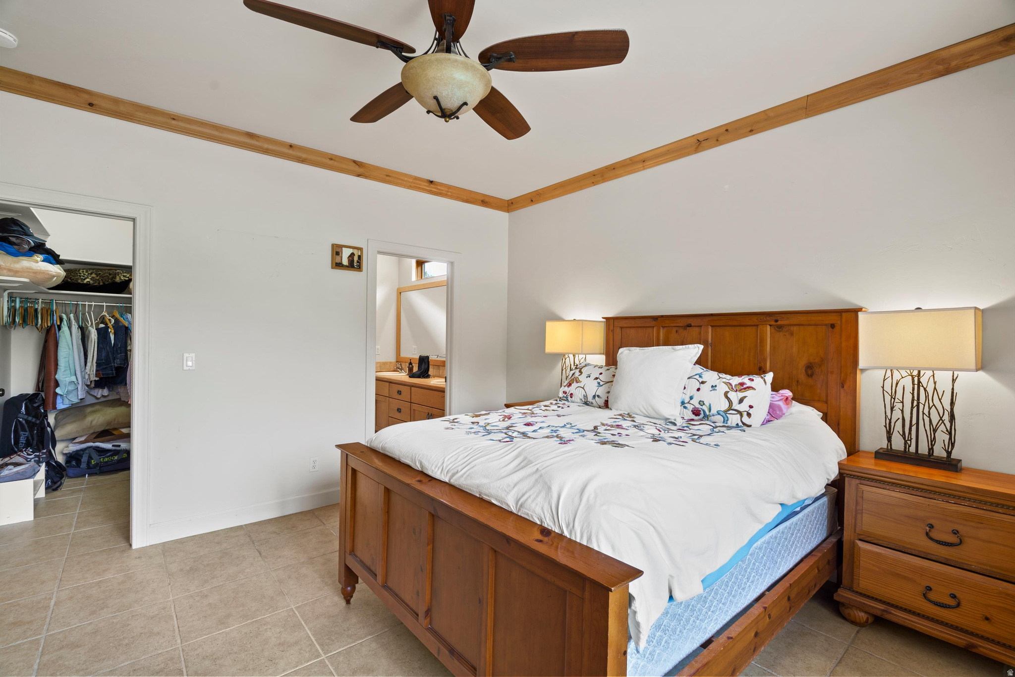 TRAPPERS RIDGE - Residential