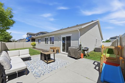 Tiny photo for 1175 W SILVER HOLLOW RD, Syracuse, UT 84075 (MLS # 2158640)
