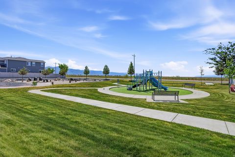 Tiny photo for 1175 W SILVER HOLLOW RD, Syracuse, UT 84075 (MLS # 2158640)