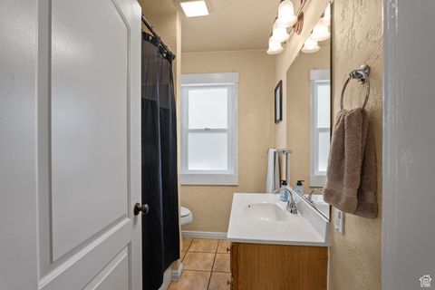 Tiny photo for 150 N 100 E, Payson, UT 84651 (MLS # 2114776)