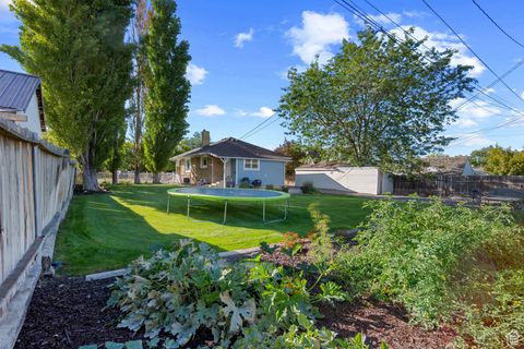 Tiny photo for 150 N 100 E, Payson, UT 84651 (MLS # 2114776)