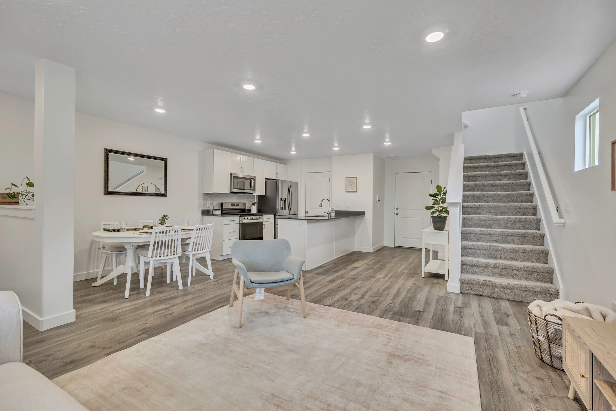 SPRING RANCH - Residential