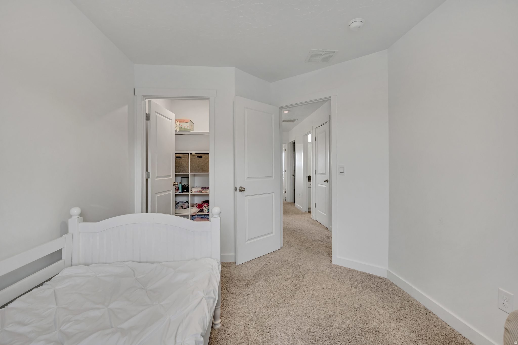 SPRING RANCH - Residential