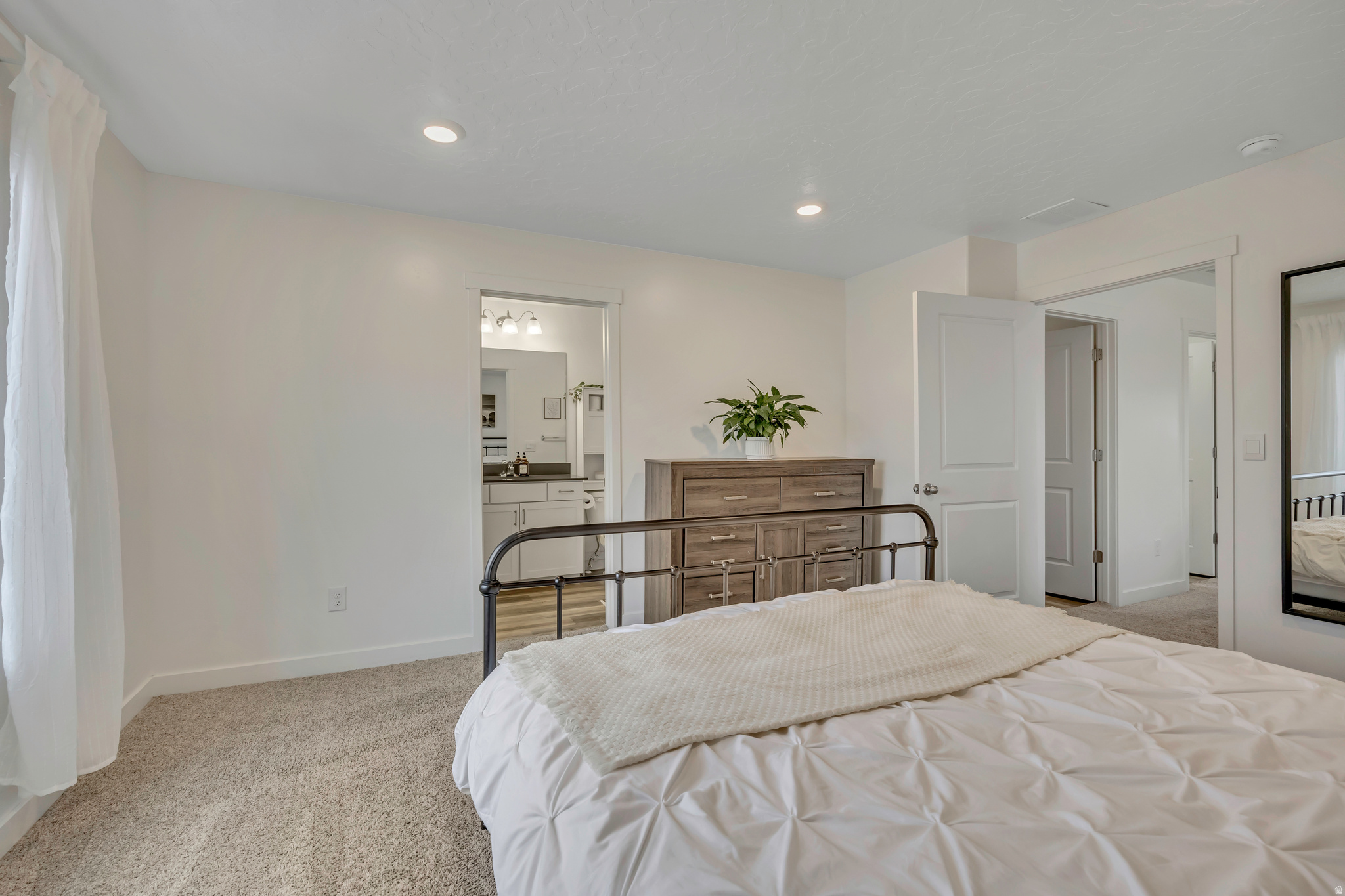 SPRING RANCH - Residential