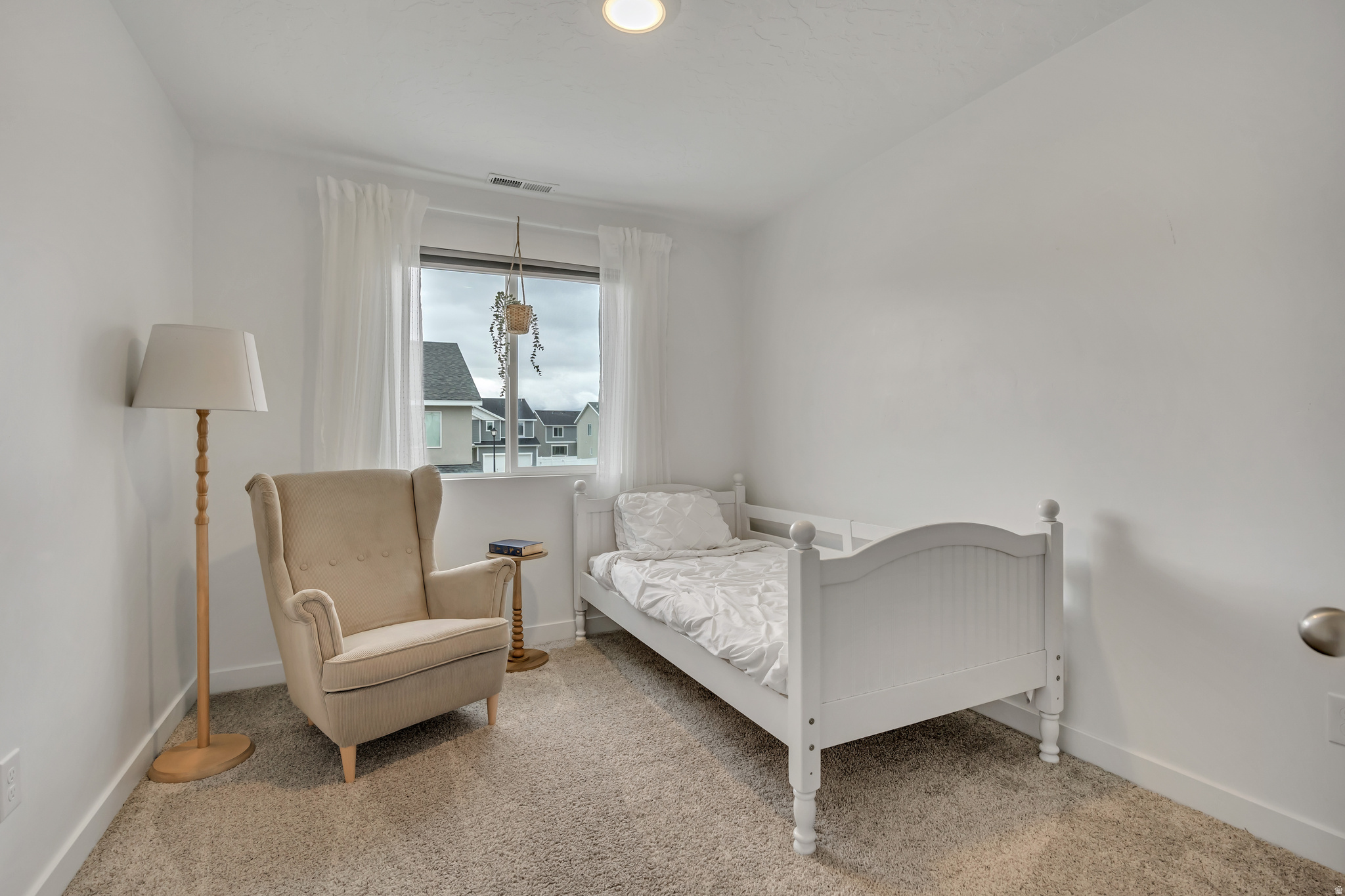 SPRING RANCH - Residential