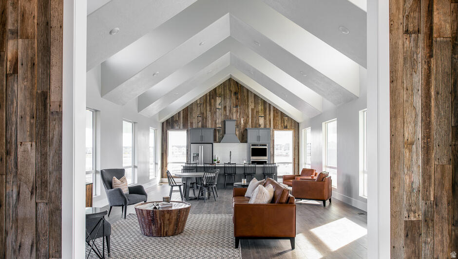 COLD SPRINGS RANCH - Residential