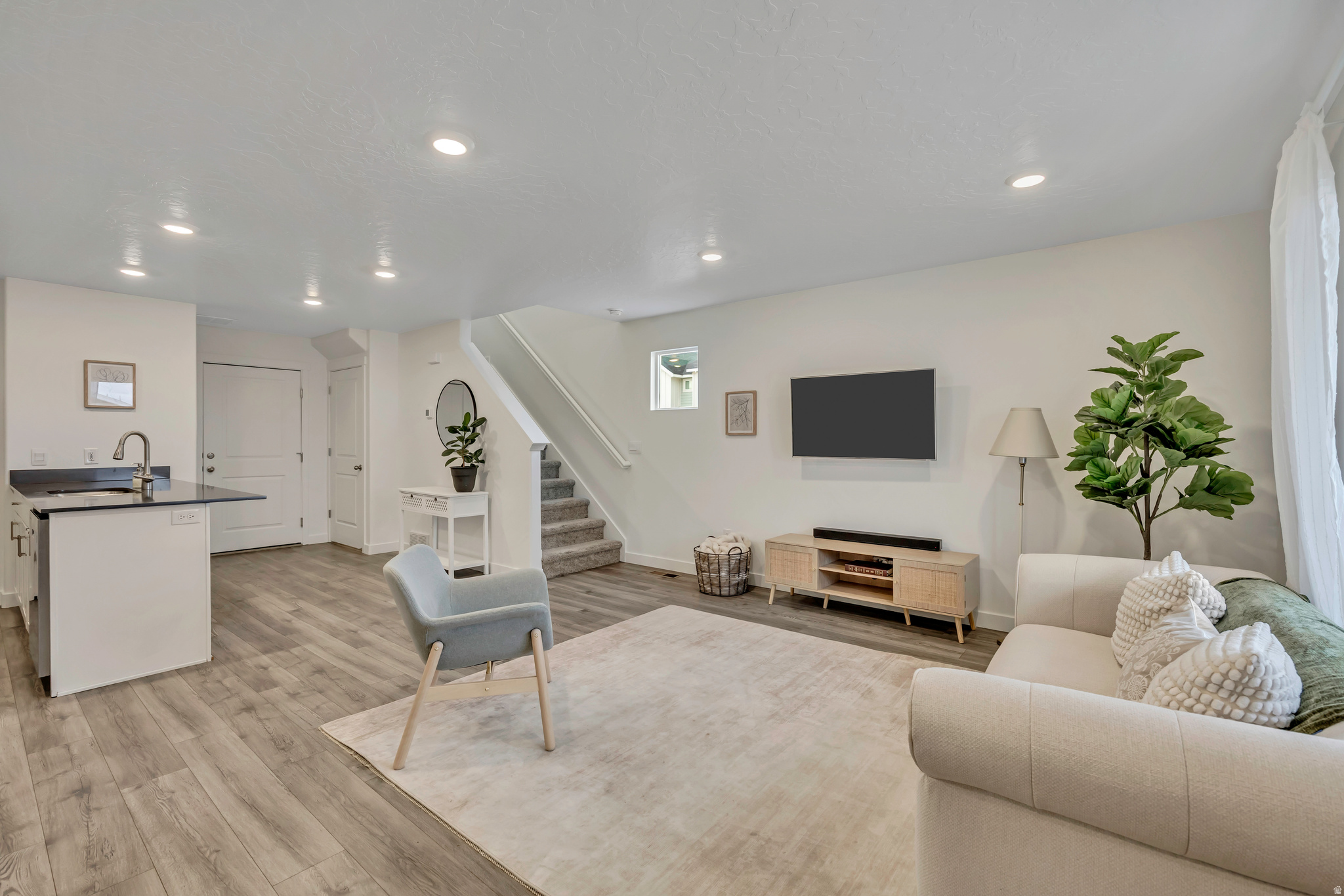 SPRING RANCH - Residential