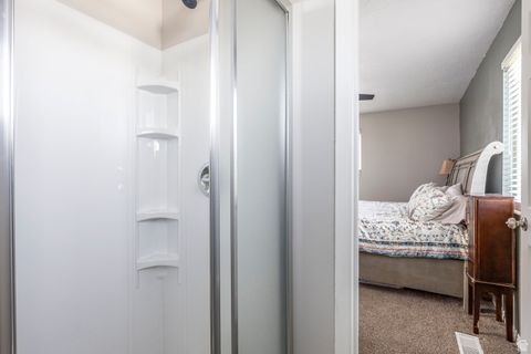 Tiny photo for 4714 W RICHFIELD AVE, West Valley City, UT 84120 (MLS # 2118739)