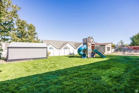 Tiny photo for 4714 W RICHFIELD AVE, West Valley City, UT 84120 (MLS # 2118739)