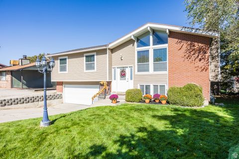 Tiny photo for 4714 W RICHFIELD AVE, West Valley City, UT 84120 (MLS # 2118739)