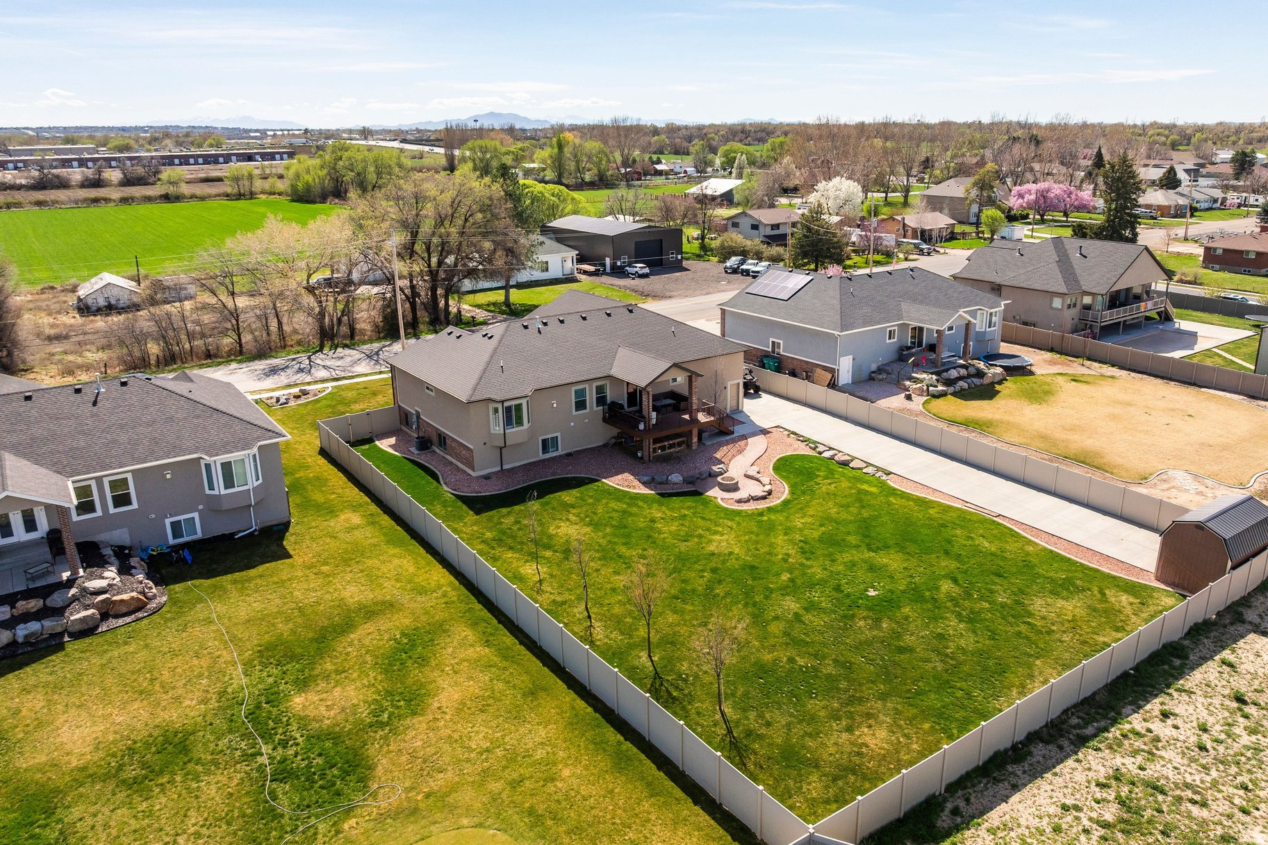 MORRIS MEADOWS - Residential