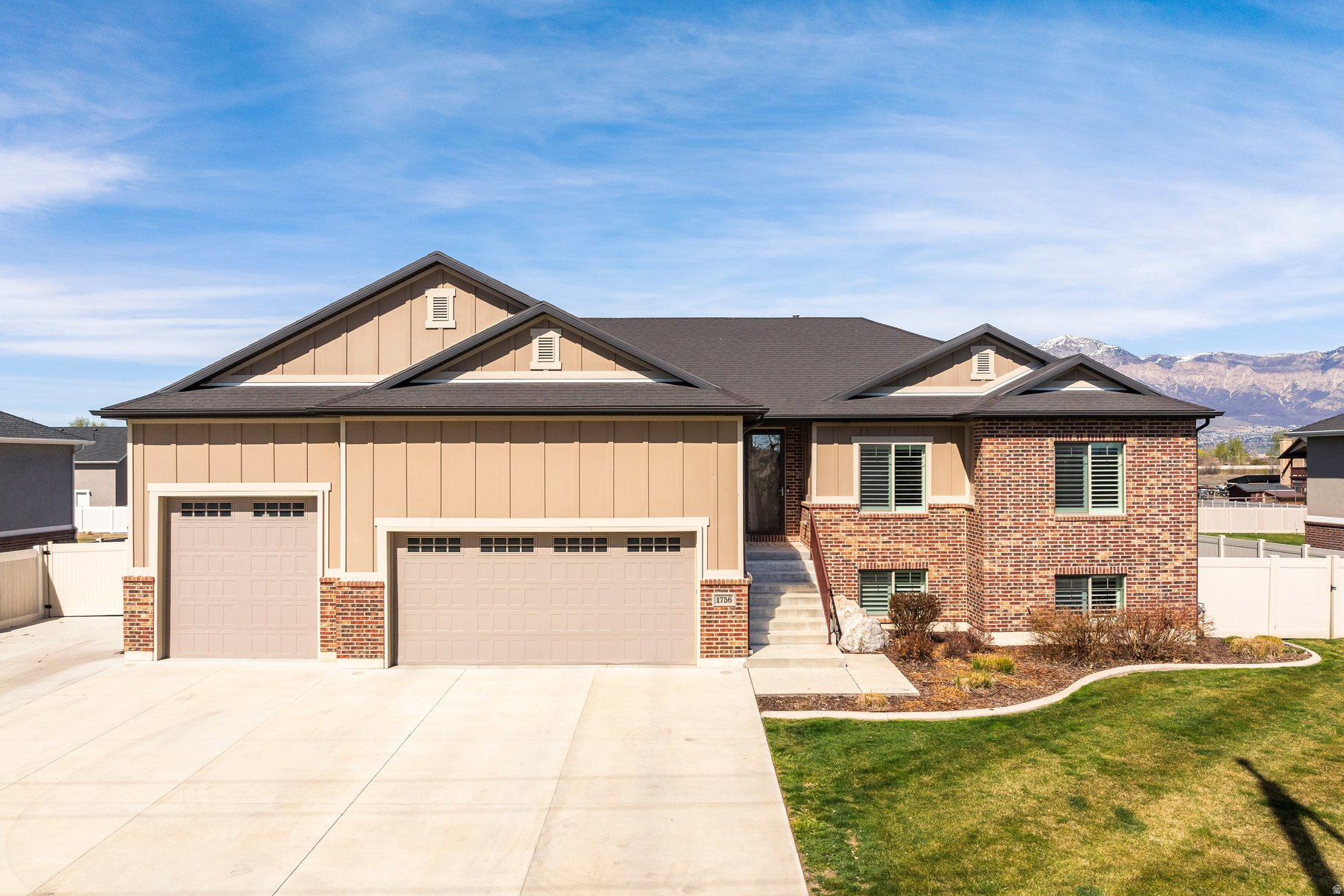 MORRIS MEADOWS - Residential