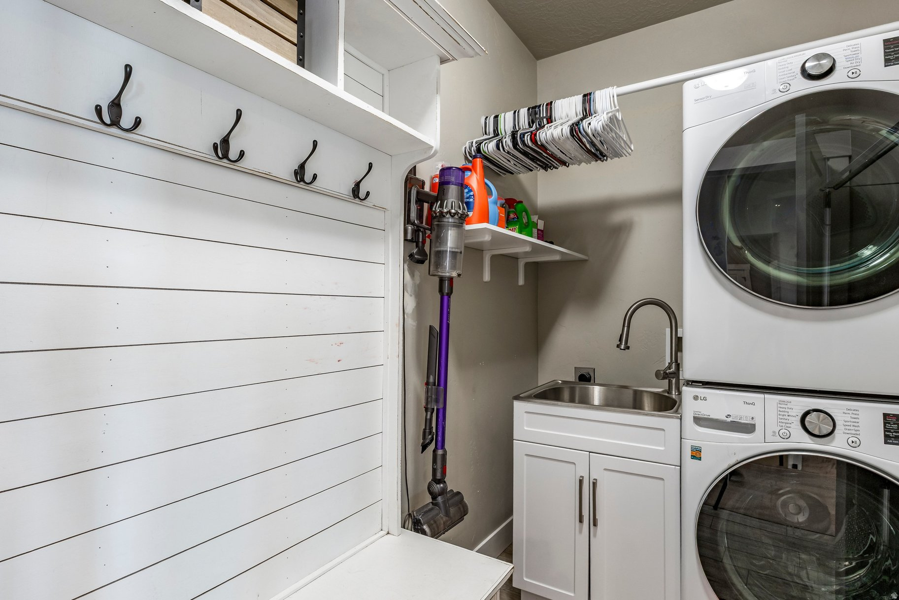 MORRIS MEADOWS - Residential