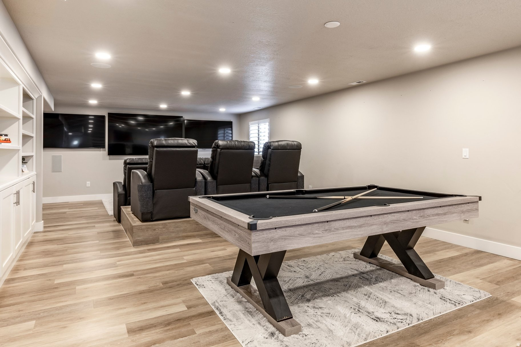 MORRIS MEADOWS - Residential